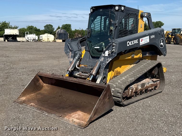 image for item ET6117 2021 John Deere 331G tracked skid steer loader