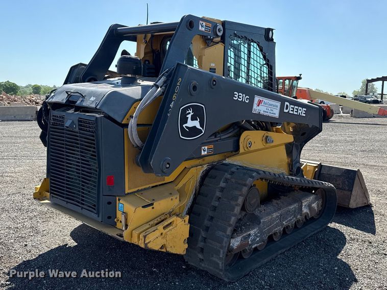 image for item ET6117 2021 John Deere 331G tracked skid steer loader