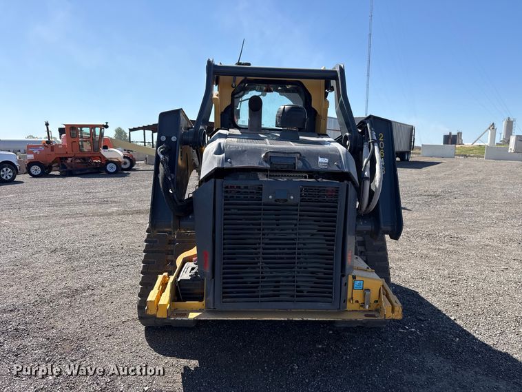 image for item ET6117 2021 John Deere 331G tracked skid steer loader