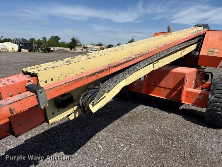 image for item ET6123 2014 JLG 600S boom lift