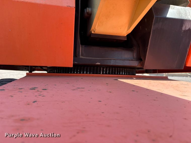 image for item ET6123 2014 JLG 600S boom lift