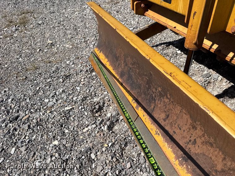 image for item ET6137 2017 Caterpillar CP56B single drum vibratory roller
