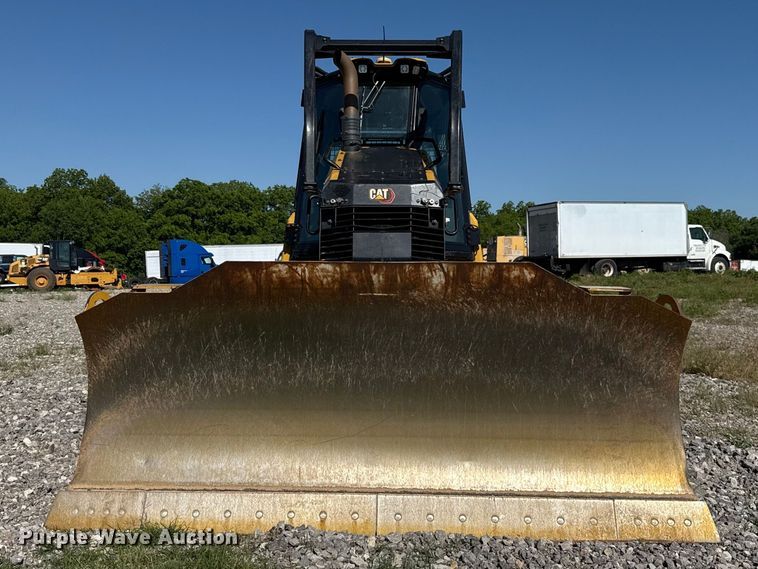image for item ET6138 2022 Caterpillar D4 dozer