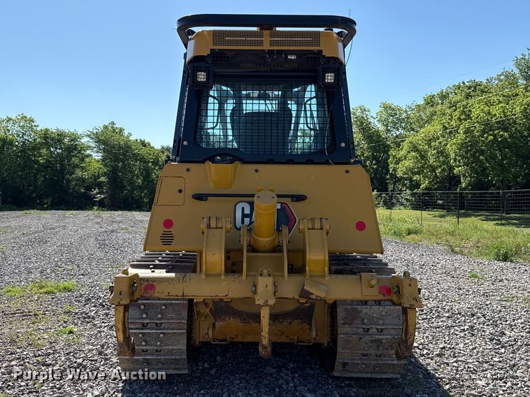 image for item ET6138 2022 Caterpillar D4 dozer
