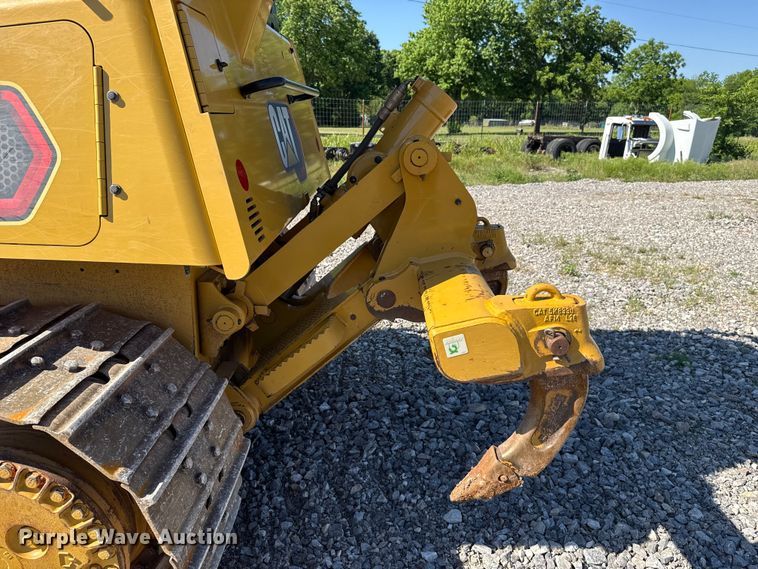 image for item ET6138 2022 Caterpillar D4 dozer
