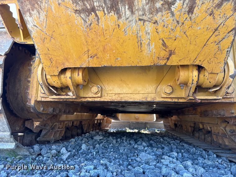 image for item ET6138 2022 Caterpillar D4 dozer