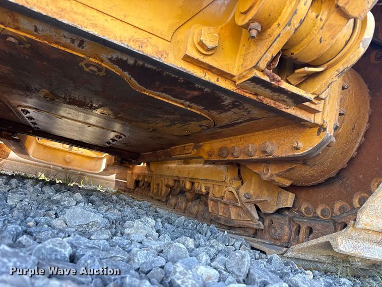 image for item ET6138 2022 Caterpillar D4 dozer