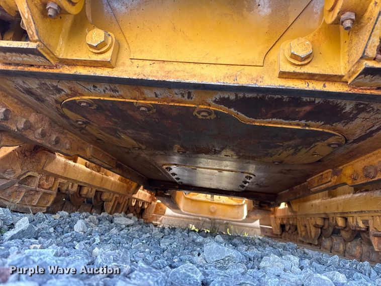 image for item ET6138 2022 Caterpillar D4 dozer