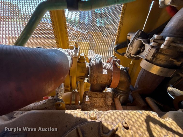 image for item ET6138 2022 Caterpillar D4 dozer