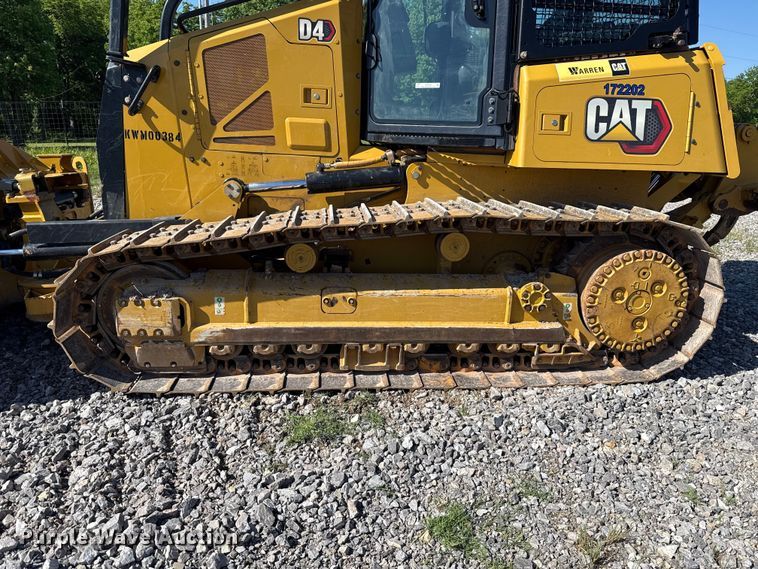 image for item ET6138 2022 Caterpillar D4 dozer