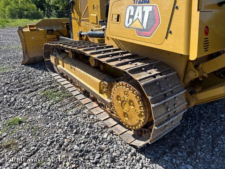 image for item ET6138 2022 Caterpillar D4 dozer