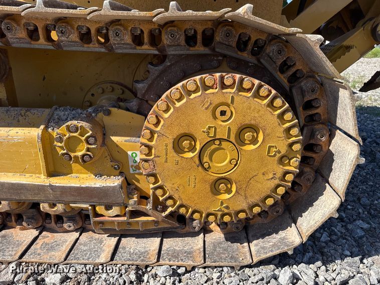 image for item ET6138 2022 Caterpillar D4 dozer