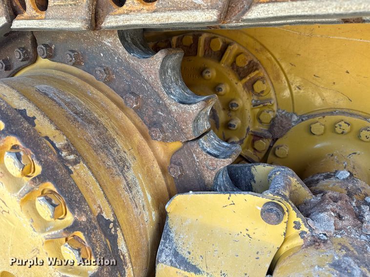 image for item ET6138 2022 Caterpillar D4 dozer