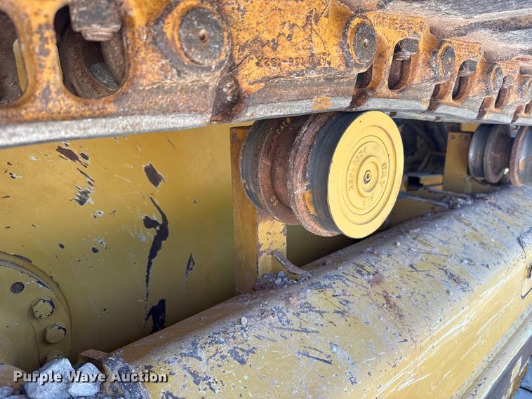 image for item ET6138 2022 Caterpillar D4 dozer