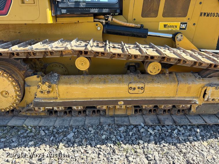 image for item ET6138 2022 Caterpillar D4 dozer