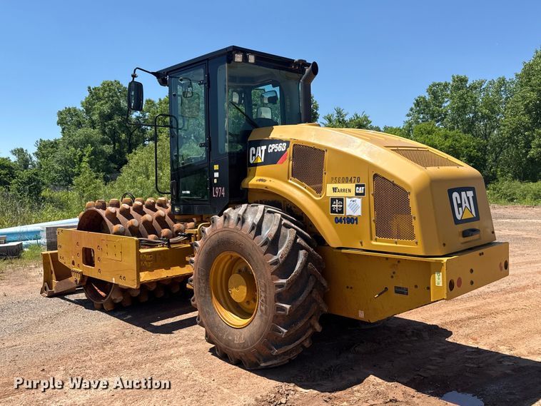 image for item ET6139 2018 Caterpillar CP56B single drum vibratory roller