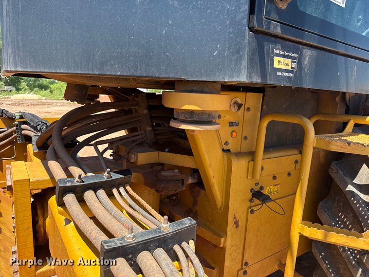 image for item ET6139 2018 Caterpillar CP56B single drum vibratory roller