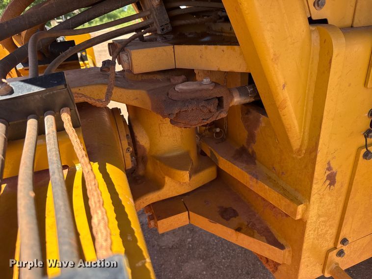image for item ET6139 2018 Caterpillar CP56B single drum vibratory roller