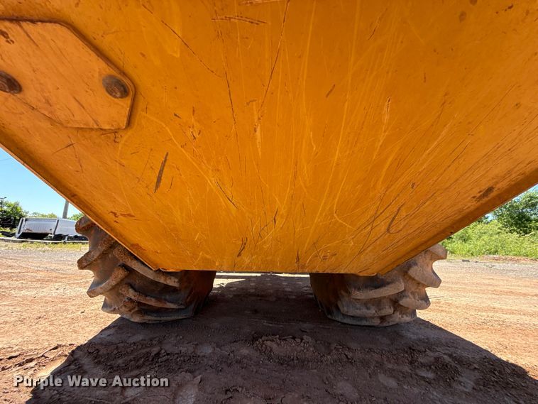 image for item ET6139 2018 Caterpillar CP56B single drum vibratory roller