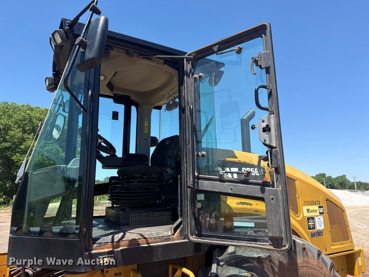 image for item ET6139 2018 Caterpillar CP56B single drum vibratory roller