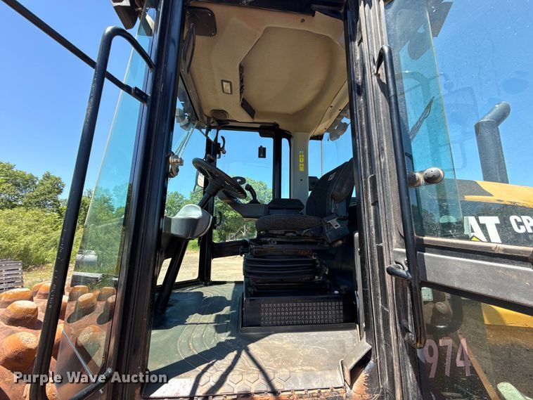 image for item ET6139 2018 Caterpillar CP56B single drum vibratory roller