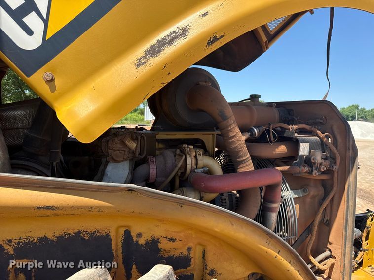 image for item ET6139 2018 Caterpillar CP56B single drum vibratory roller