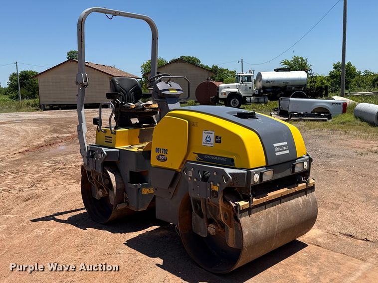 image for item ET6141 2017 Dynapac CC1300 double drum vibratory roller