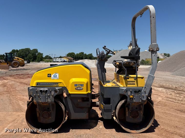 image for item ET6141 2017 Dynapac CC1300 double drum vibratory roller
