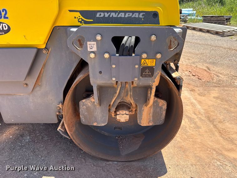 image for item ET6141 2017 Dynapac CC1300 double drum vibratory roller