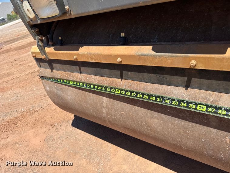 image for item ET6141 2017 Dynapac CC1300 double drum vibratory roller