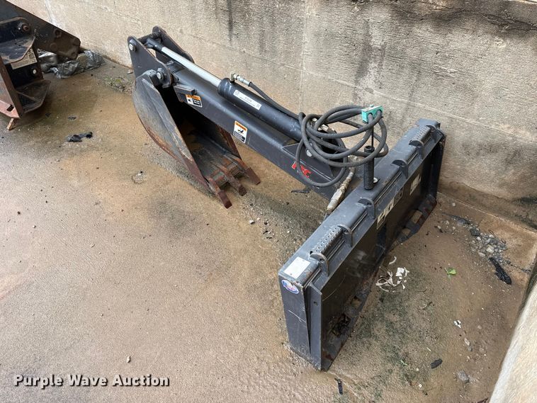 image for item ET6236 FFC LAF2301-0022 skid steer backhoe