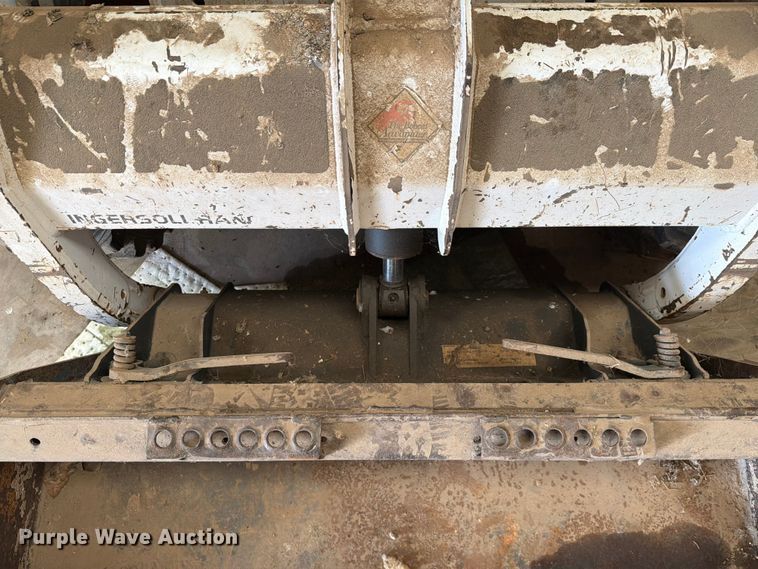 image for item ET6238 1999 Bobcat 751 skid steer loader
