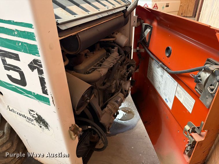 image for item ET6238 1999 Bobcat 751 skid steer loader