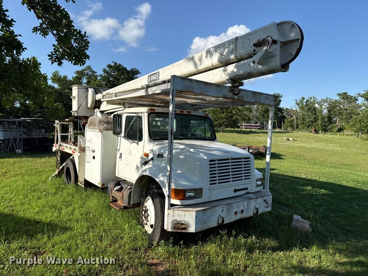 image for item ET6243 1996 International 4700 bucket truck