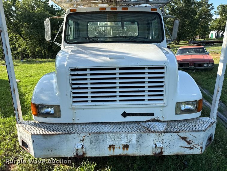 image for item ET6243 1996 International 4700 bucket truck