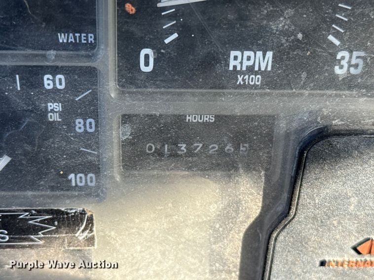image for item ET6243 1996 International 4700 bucket truck