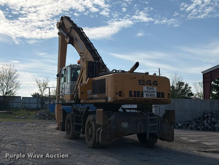 image for item ET6246 Liebherr 944 wheeled excavator