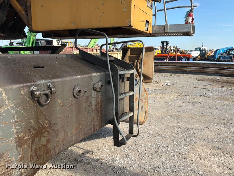 image for item ET6246 Liebherr 944 wheeled excavator