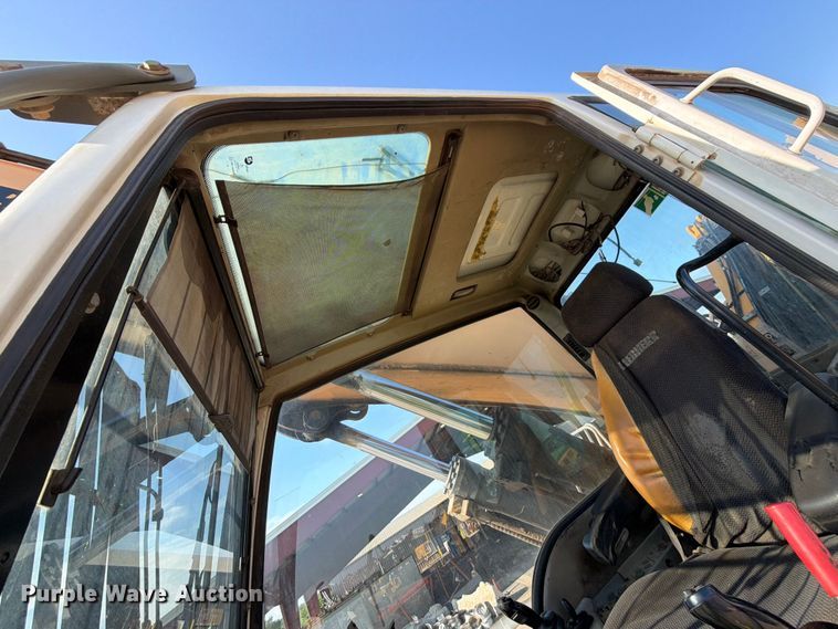 image for item ET6246 Liebherr 944 wheeled excavator