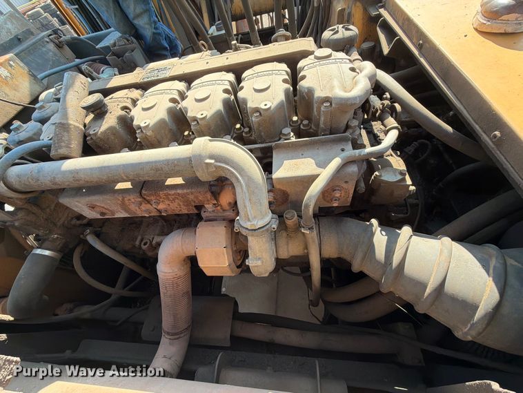 image for item ET6246 Liebherr 944 wheeled excavator