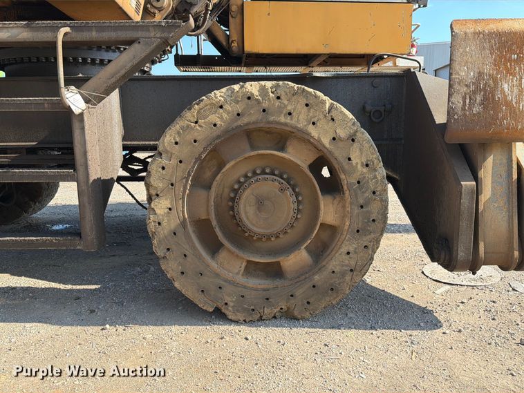 image for item ET6246 Liebherr 944 wheeled excavator