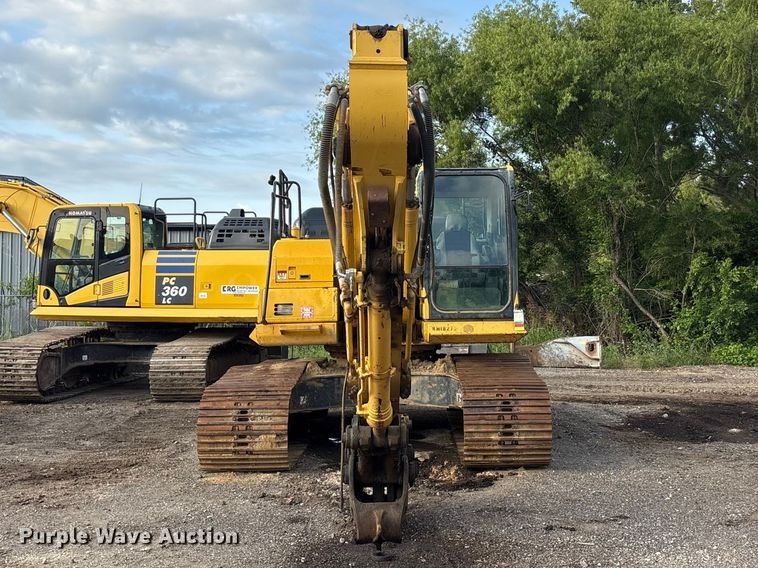 image for item EU5566 2018 Komatsu PC210LC-11 excavator
