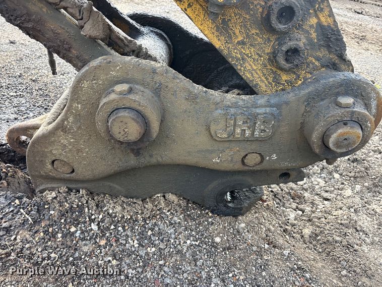 image for item EU5566 2018 Komatsu PC210LC-11 excavator