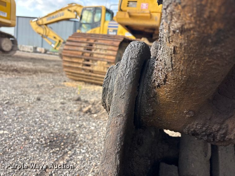 image for item EU5566 2018 Komatsu PC210LC-11 excavator