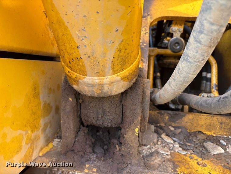 image for item EU5566 2018 Komatsu PC210LC-11 excavator