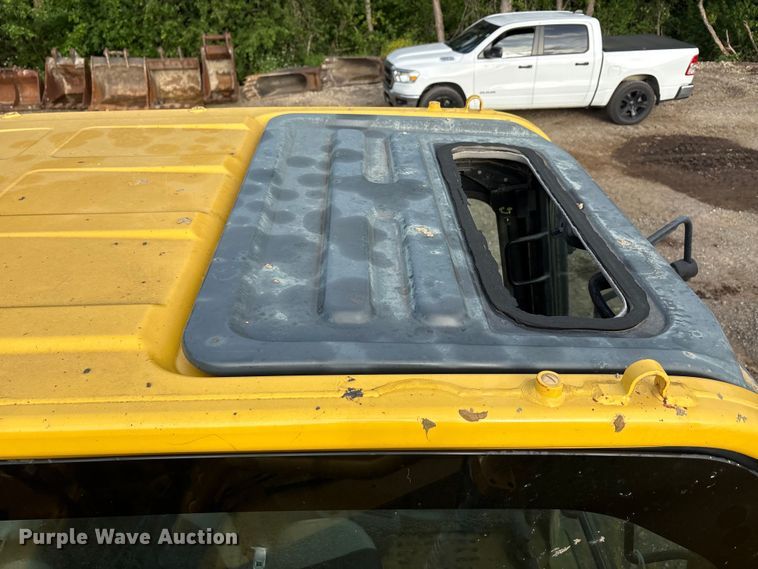 image for item EU5566 2018 Komatsu PC210LC-11 excavator