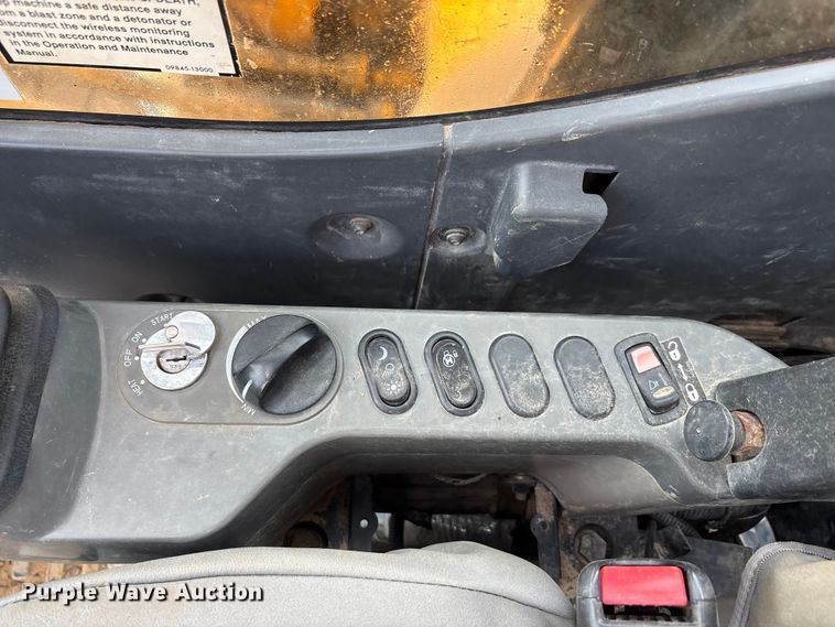 image for item EU5566 2018 Komatsu PC210LC-11 excavator