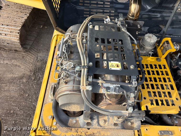 image for item EU5566 2018 Komatsu PC210LC-11 excavator