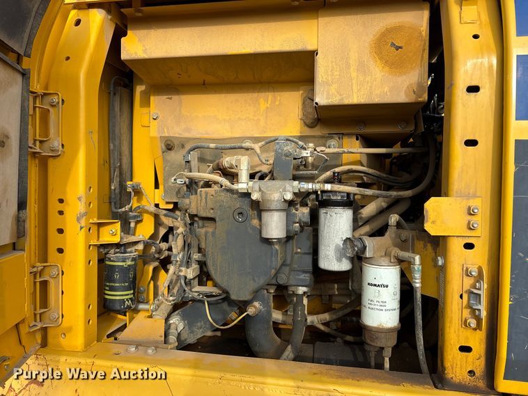 image for item EU5566 2018 Komatsu PC210LC-11 excavator