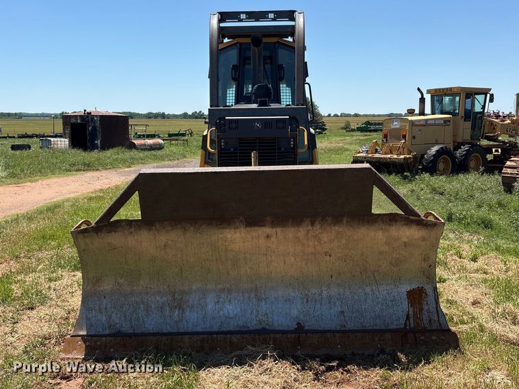 image for item EU5573 2013 John Deere 700K XLT dozer